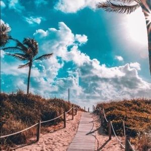 Meet your Posher, Ella